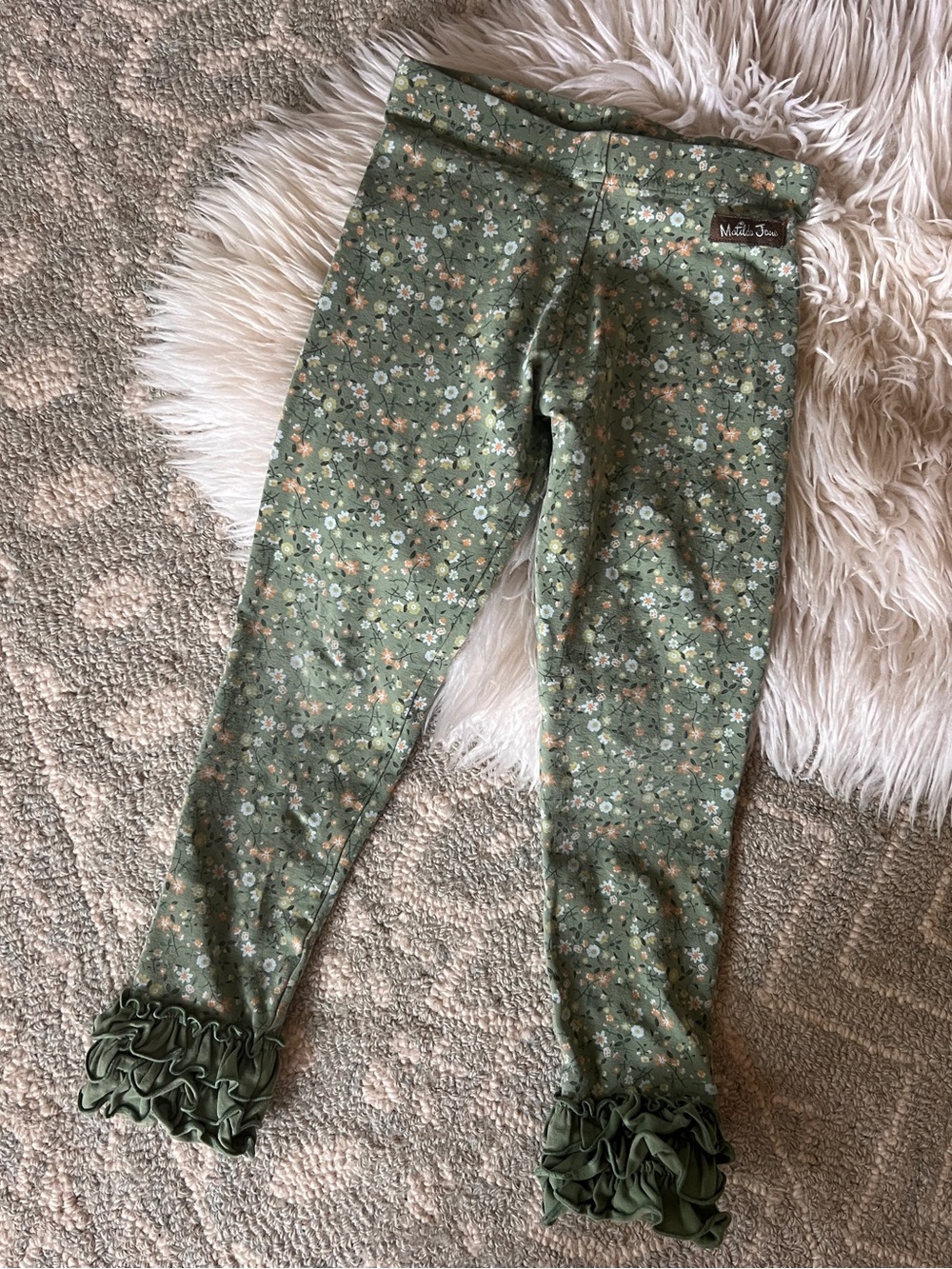 Matilda Jane ruffle hem legging